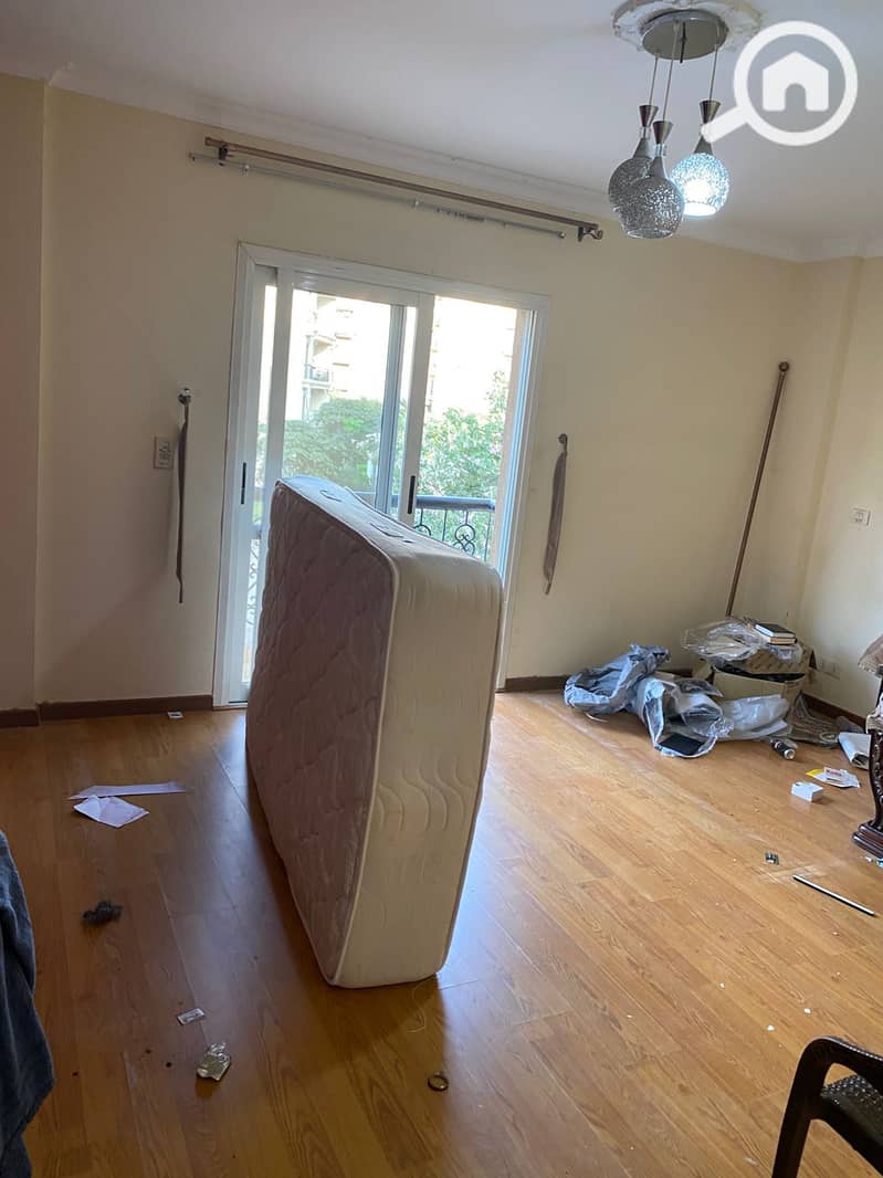 5 d1cd88ec-1a83-4ca0-9a1c-97d2a0143e86. jpg