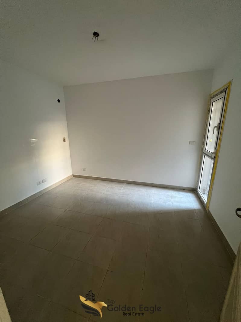 10 558786893_1480302356533625_301771834394191014_n. jpg