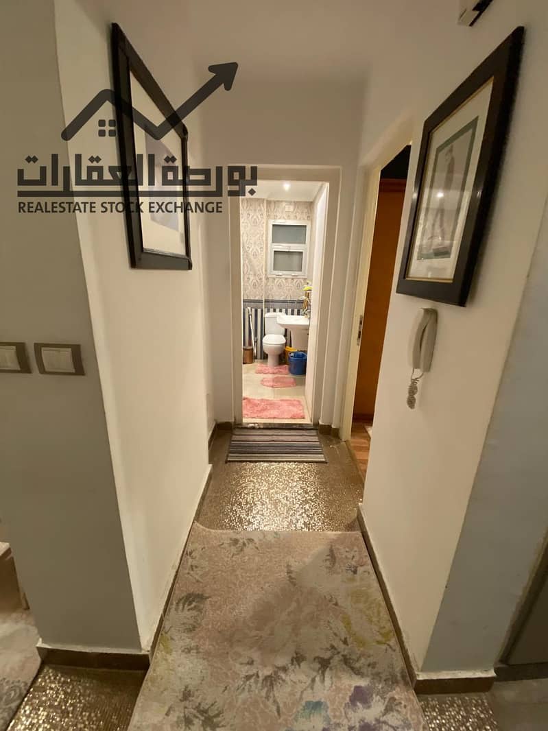 4 076d151c-70b9-4f87-b9e4-5e6538a9189b. jpg