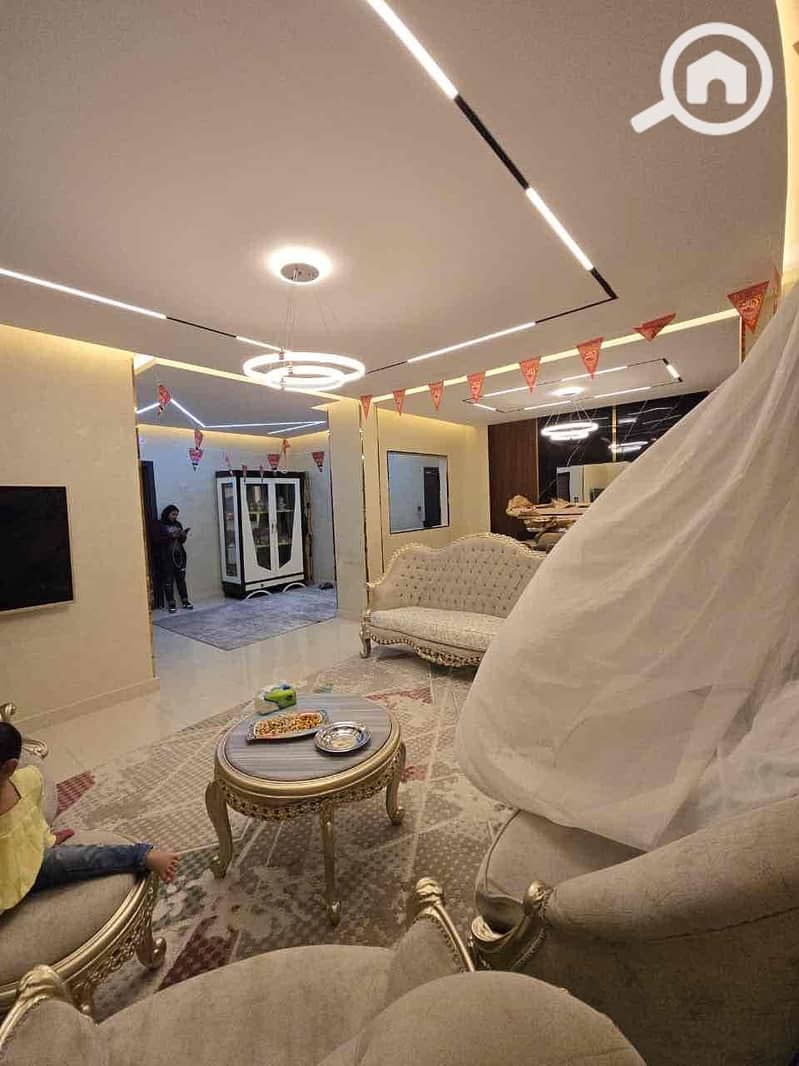 6 b1679d3c-55bc-44f6-a707-5c7f8f631d3f. jpg