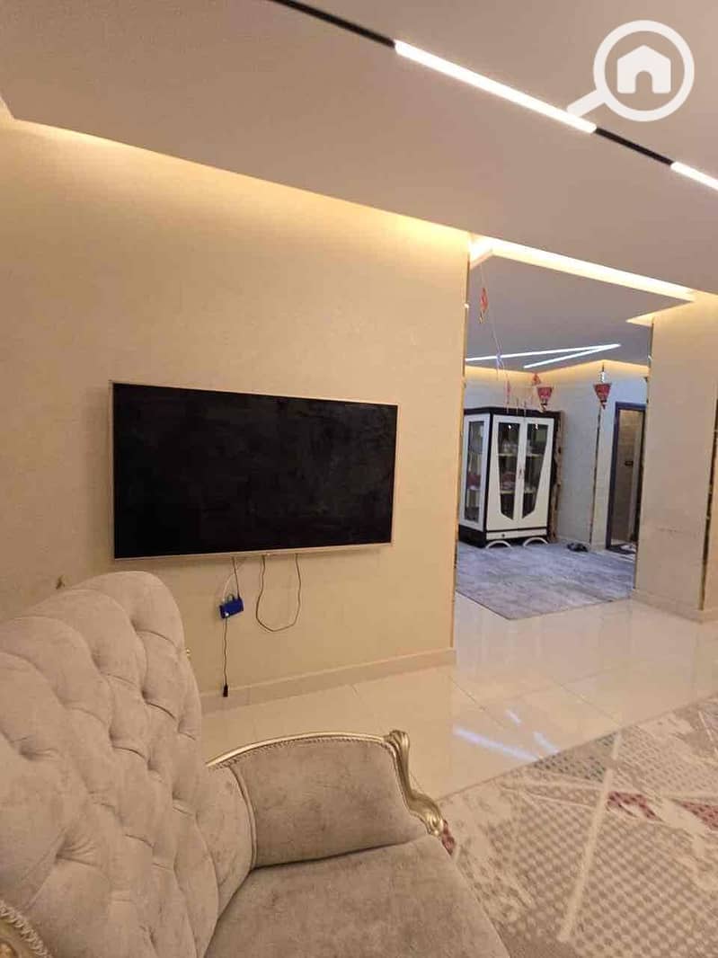 16 d96e8015-7bd5-4e65-9422-84cc0d295147. jpg