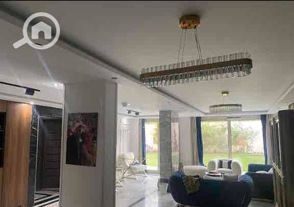 6 63929904-0e4b-4bed-b230-339b1f37857b. jpg