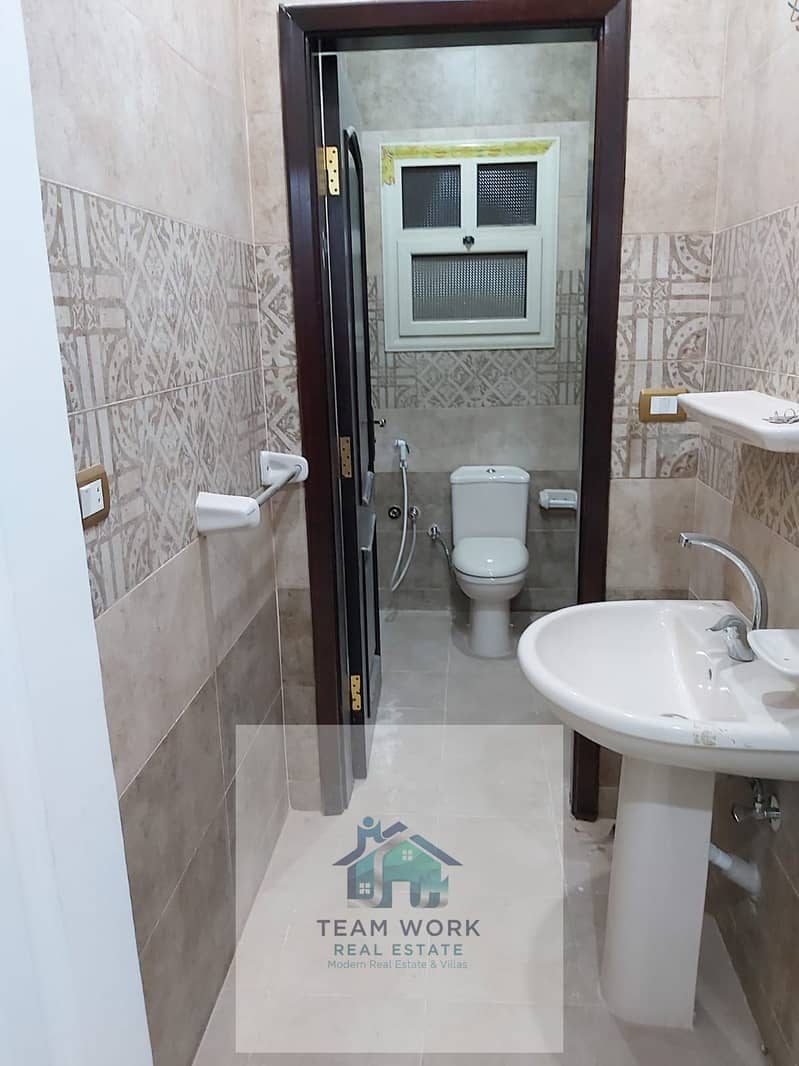 11 WhatsApp Image 2025-11-14 at 4.06. 19 PM. jpeg