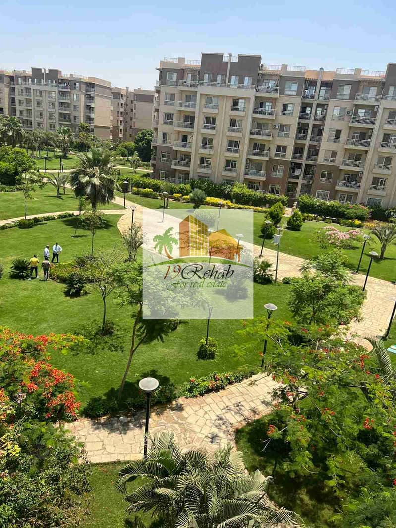 1000484086. jpg 1000484086. jpg