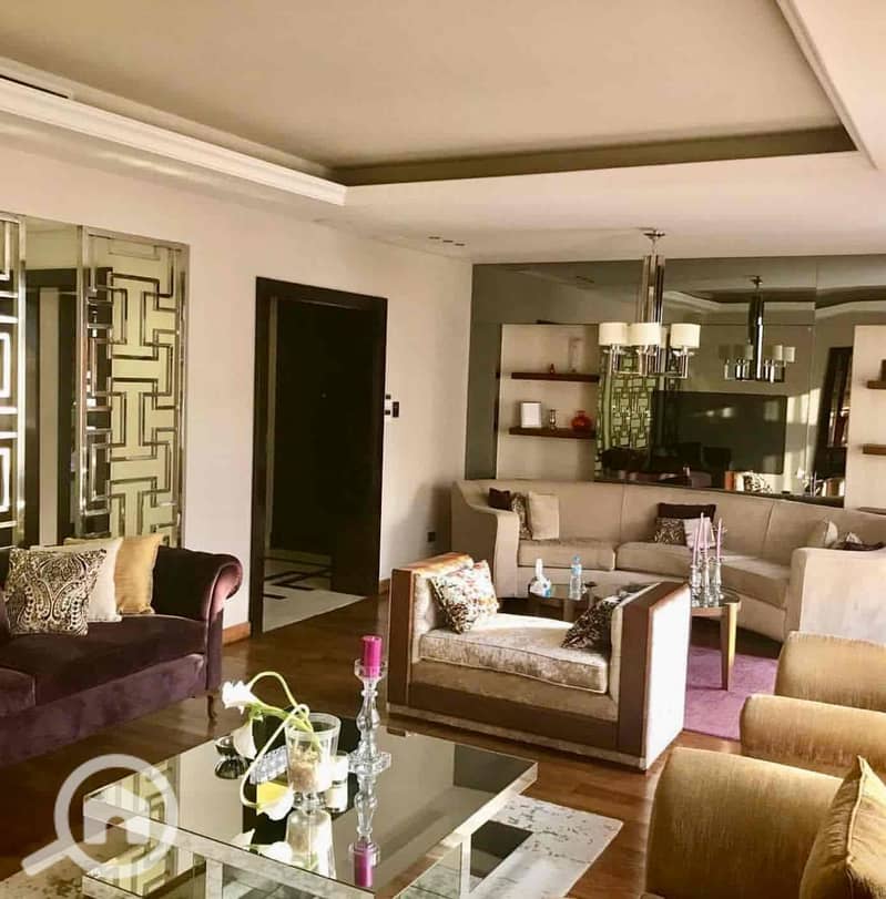 6 836e5a68-1ae0-40df-8a3d-2dcc53128104. jpg