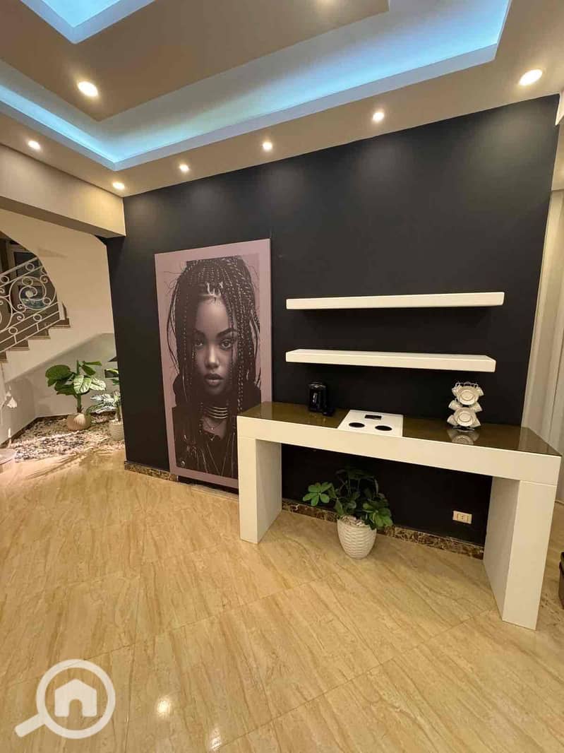 4 8d7daf4c-b2f0-40d7-b18d-1b57dceacc7d. jpg