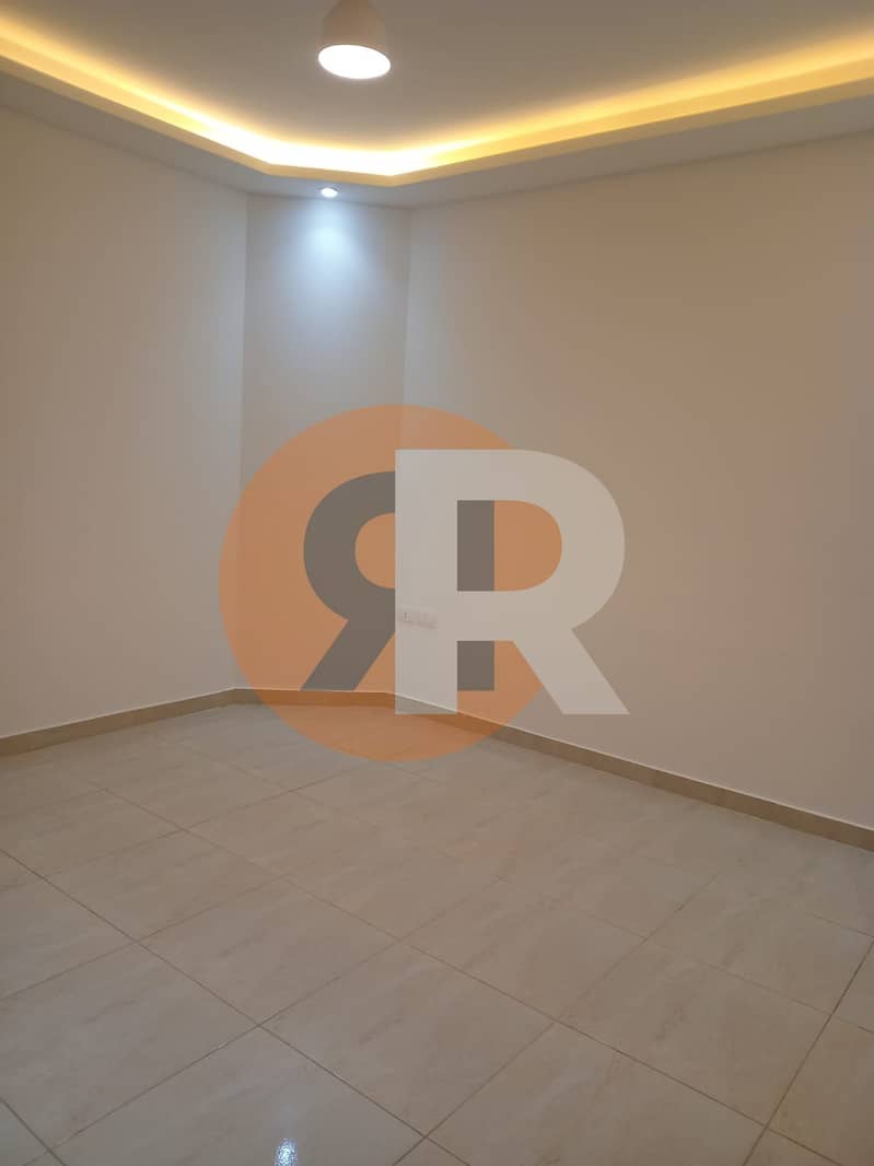 24 WhatsApp Image 2025-11-05 at 5.29. 57 PM (2). jpeg