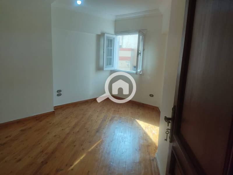 5 577056375_25419969910928361_1377047403038570641_n. jpg