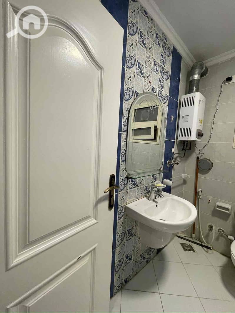 7 fee83be1-9c59-4ccf-b470-e3fbdfb80c88. jpg