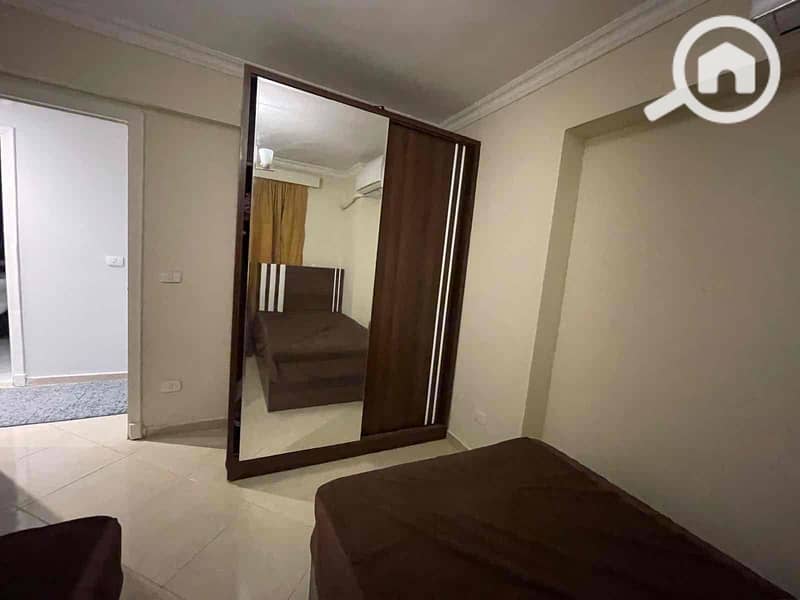 16 d552725a-256a-4983-9fd5-4c0f50965271. jpg