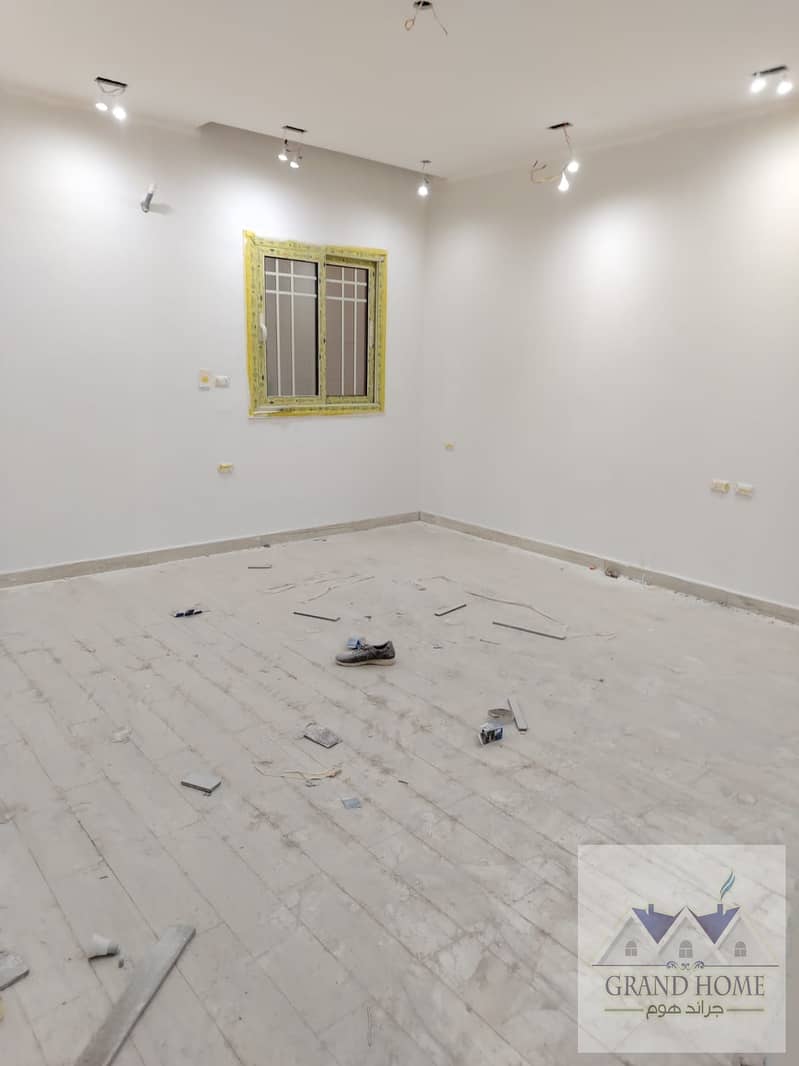 4 WhatsApp Image 2025-10-25 at 6.48. 57 PM (2). jpeg