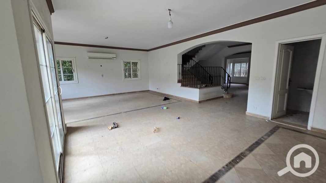 4 22096490-17b0-4633-b407-0415513da379. jpg