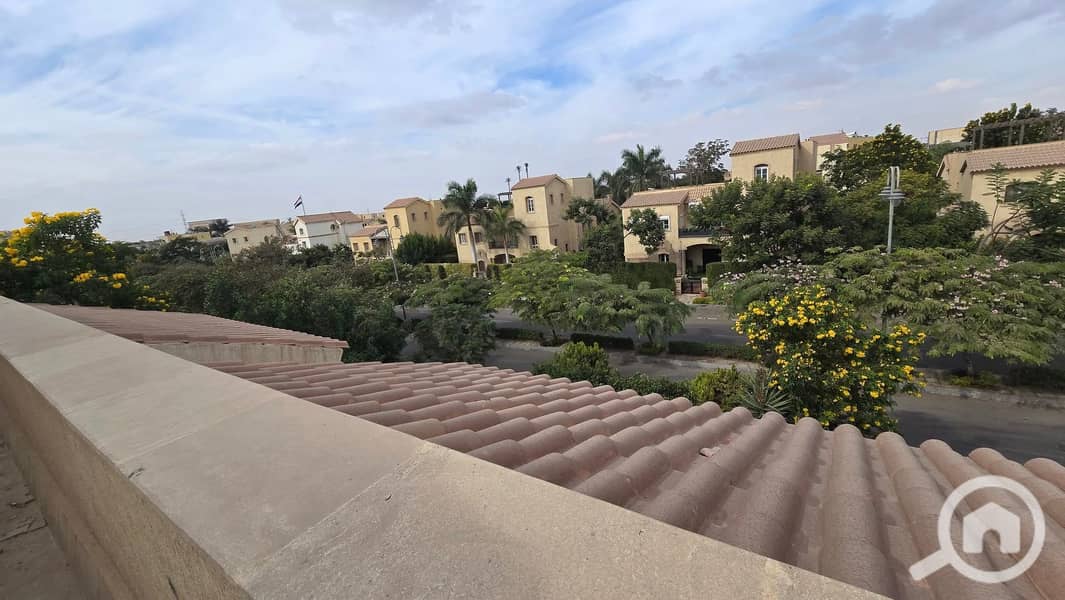 9 581358133_1275446497940373_4771954008989044063_n. jpg