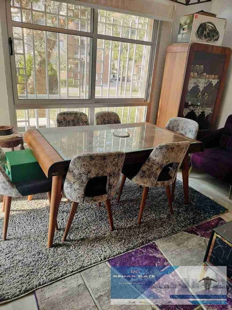 1000517004. jpg 1000517004. jpg