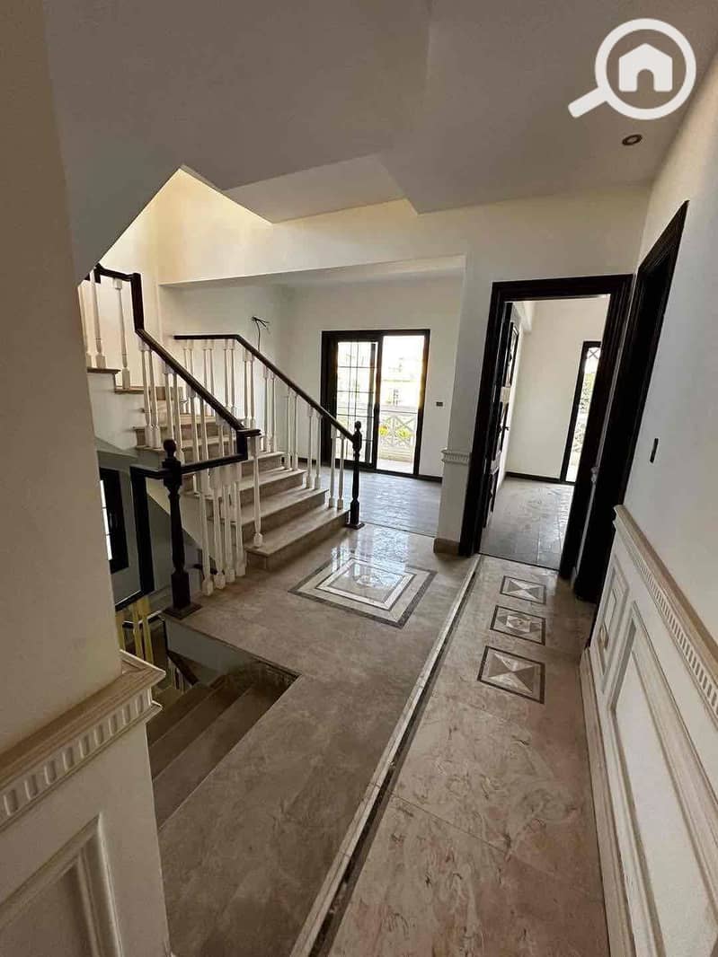 4 59678bd9-0093-4410-b9af-9117fe9cdb0c. jpg