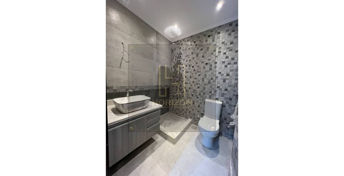 3 WhatsApp Image 2025-11-05 at 2.39. 32 PM (1). jpg