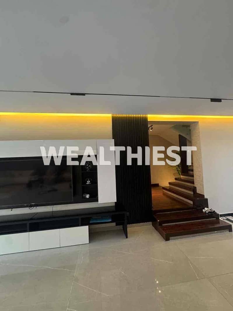 10 e509383e-1b62-4c25-b735-6337bf912178. jpg