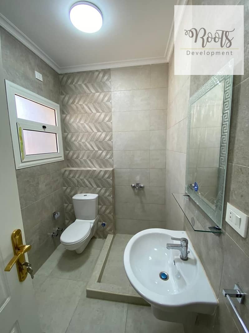 10 WhatsApp Image 2025-10-22 at 10.38. 13 PM (3). jpeg