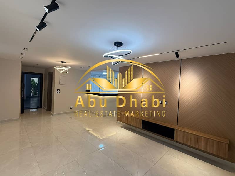 7 967954c9-ee64-4d1a-867a-add399885308. jpg