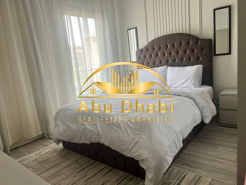 8 1f3d88f3-a26a-4492-8c9b-e4291e93bcb8. jpg