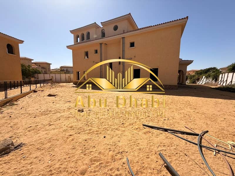 9 568490582_807618378681727_4426081617941379617_n. jpg