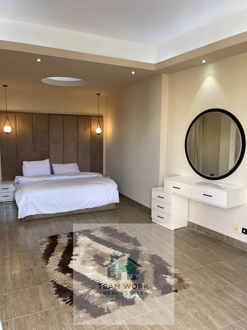 24 WhatsApp Image 2025-11-13 at 8.16. 45 PM (1). jpeg