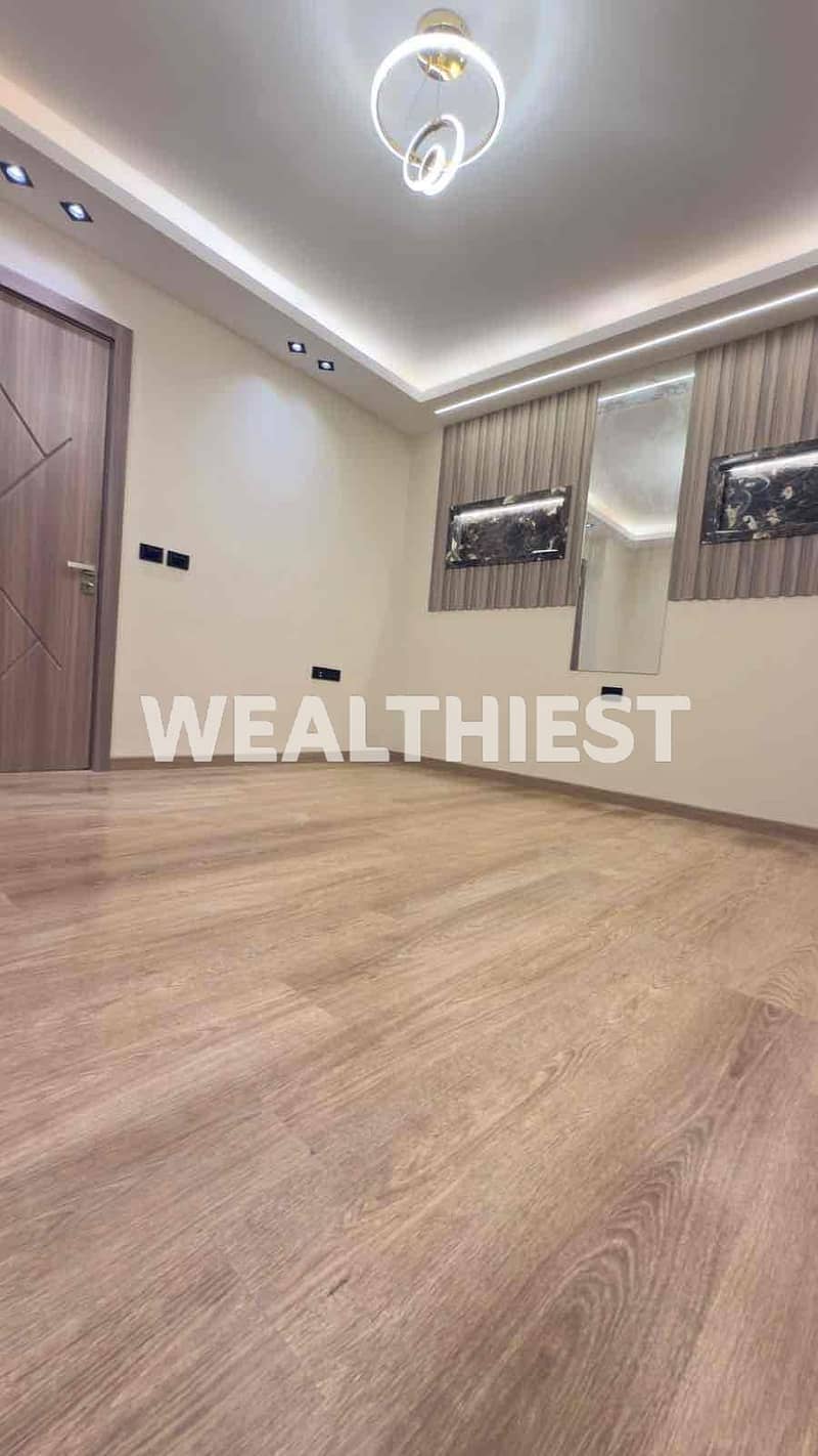 19 ef919c69-f26a-48fa-bbff-e40c14dd0f89. jpg