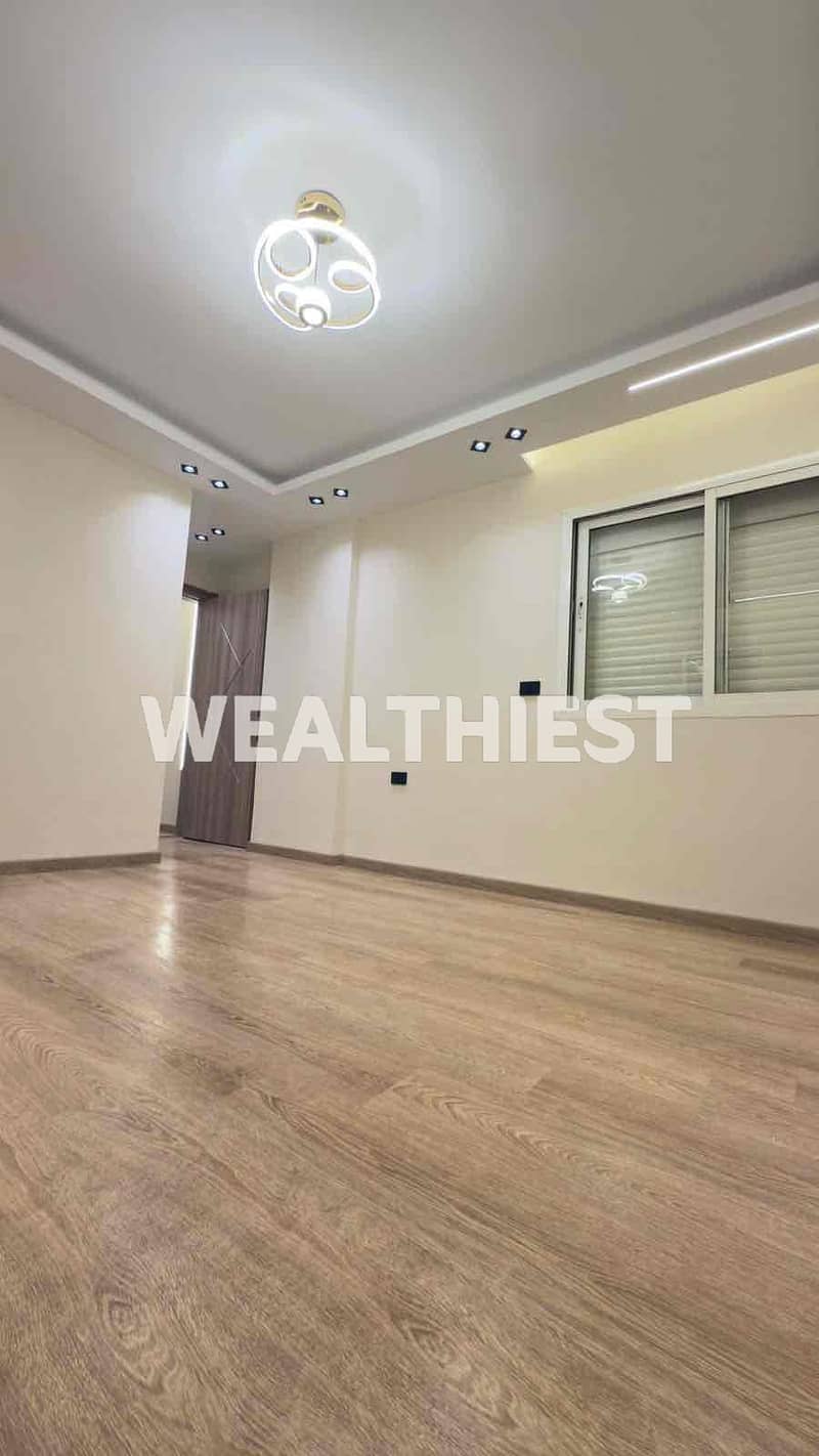 22 e2048348-aa25-4735-8143-d9ff7338a27c. jpg