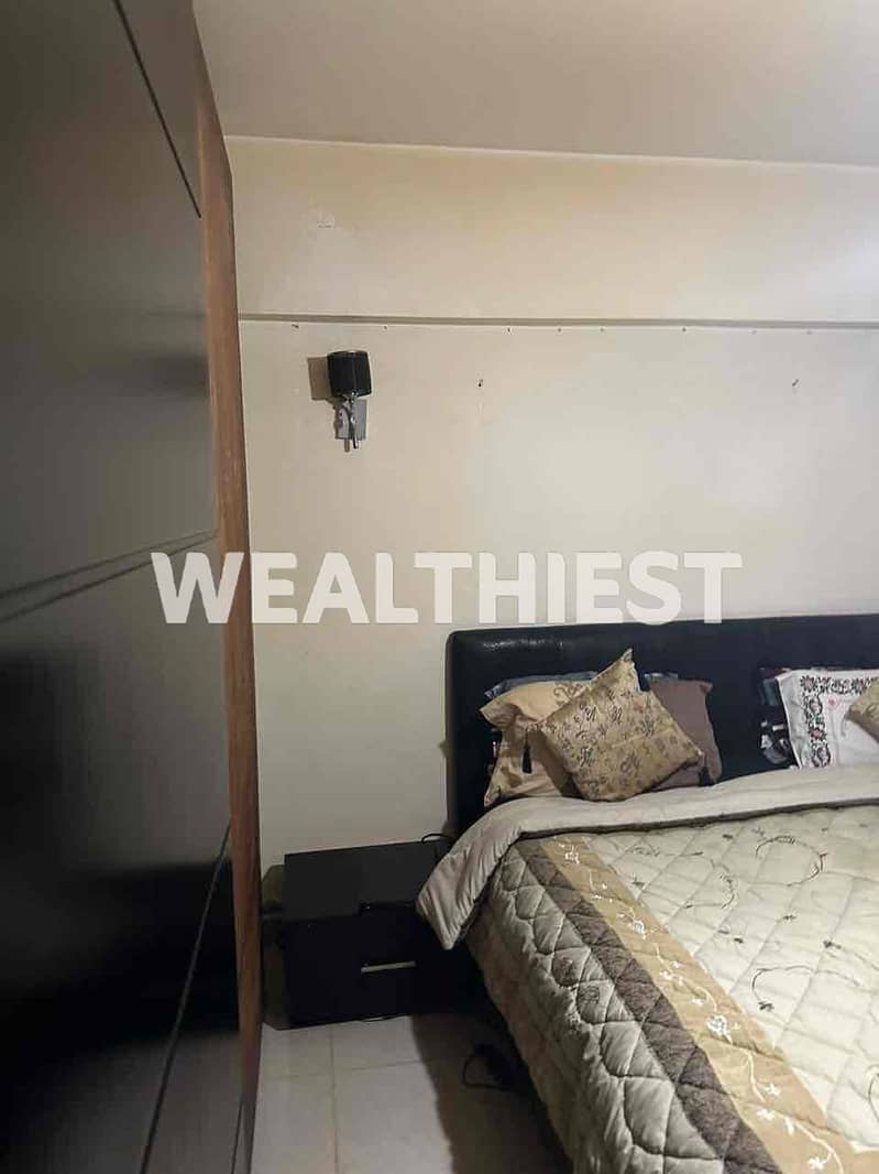 4 3a9edd56-3de8-4d84-a962-a9595e249d53. jpg