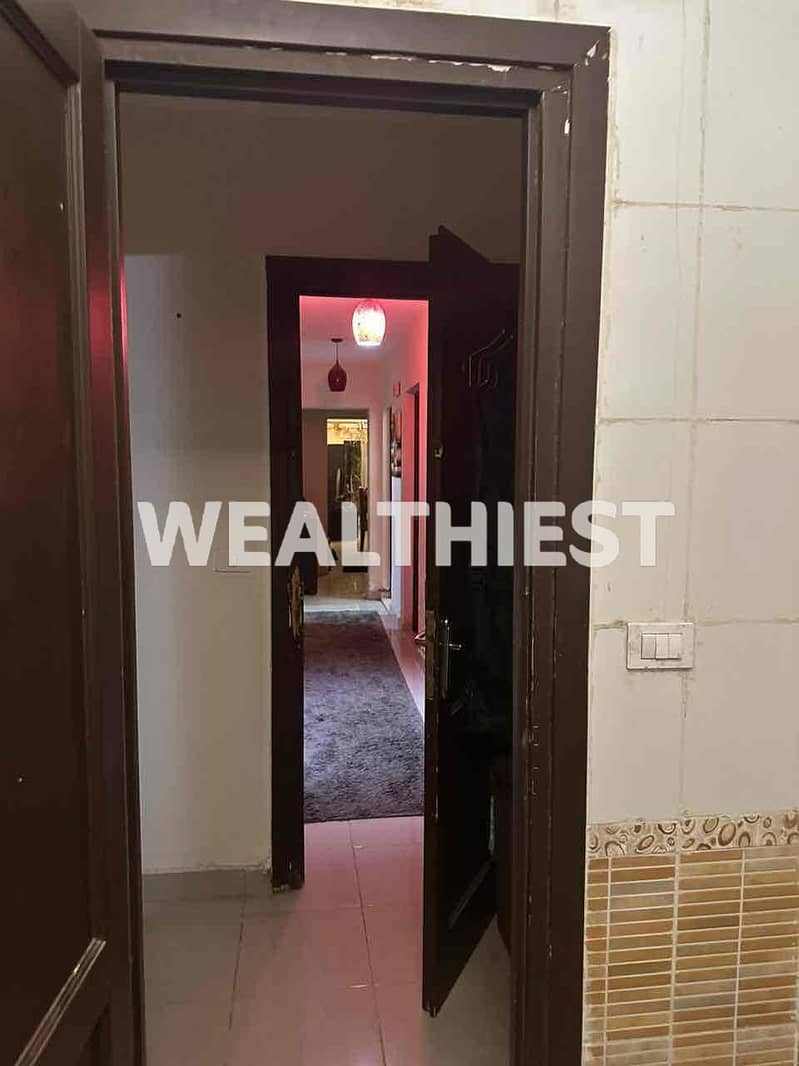 8 470b2e1a-7d7d-48a0-92da-84ca77aebeee. jpg