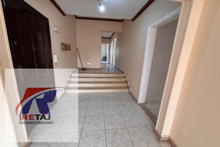 4 cc35d787-4152-4647-b6c4-c1552b479ce0. jpg