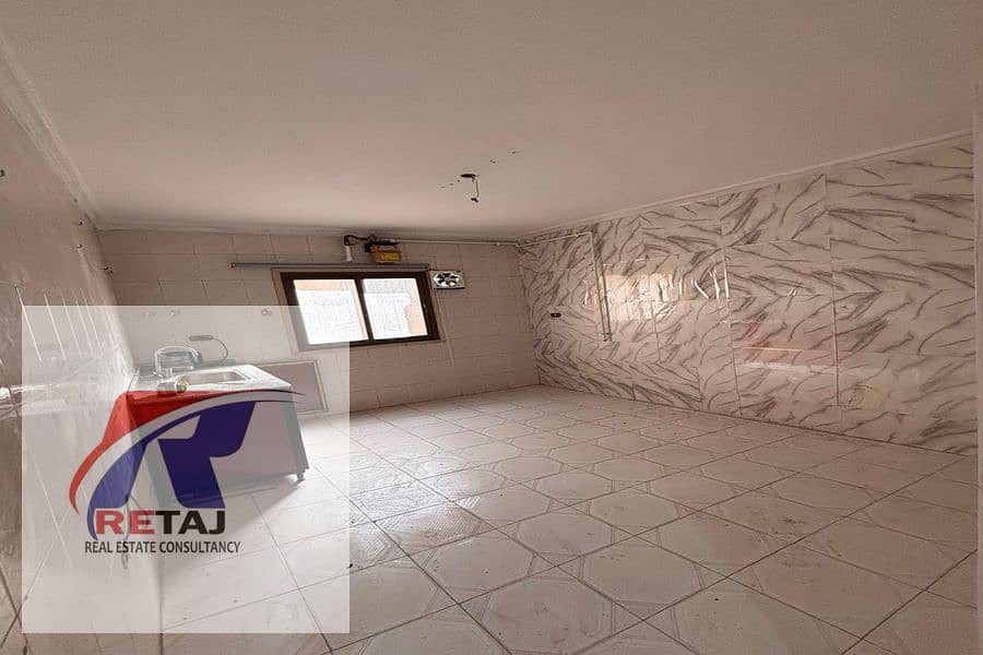 10 9e7e63e6-d068-4884-b30f-c01318390369. jpg