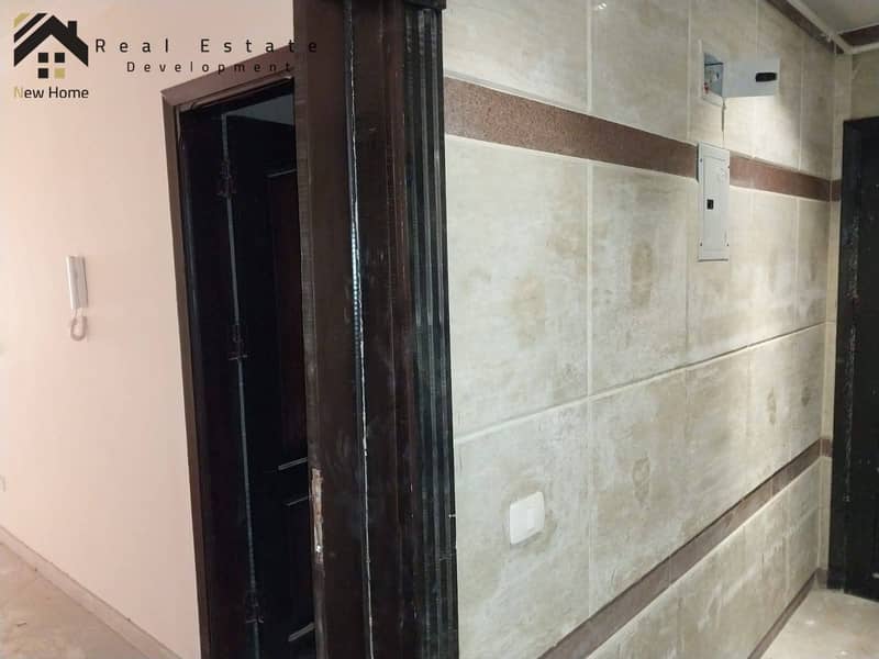 5 WhatsApp Image 2025-10-14 at 16.59. 09_b5007c33. jpg