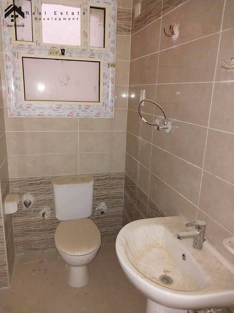 8 WhatsApp Image 2025-10-14 at 16.59. 12_9f111675. jpg