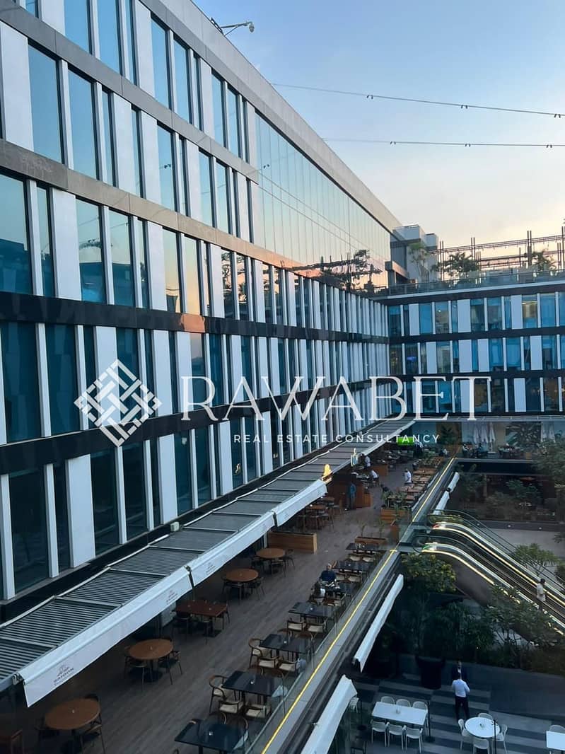 5 WhatsApp Image 2025-11-14 at 6.20. 15 PM(1). jpeg