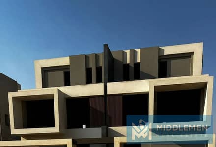 توين هاوس 4 غرف نوم للبيع في القاهرة الجديدة، القاهرة - IMG-20251012-WA0182. jpg