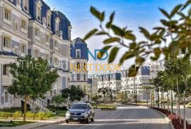 9 7812022-2b7f4o. jpg