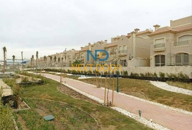 2 68eba1fd93534_8049721-249f6o. jpg