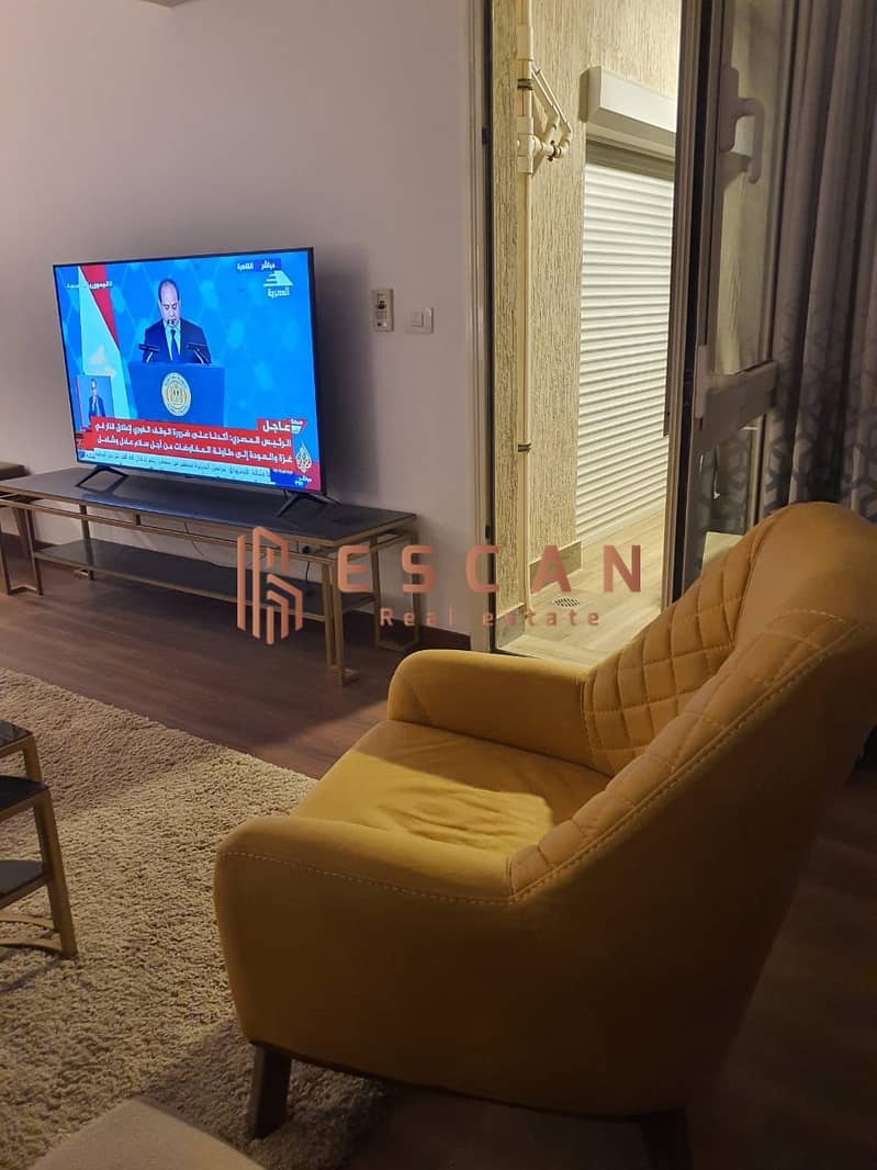 11 U853819 (7). jpeg