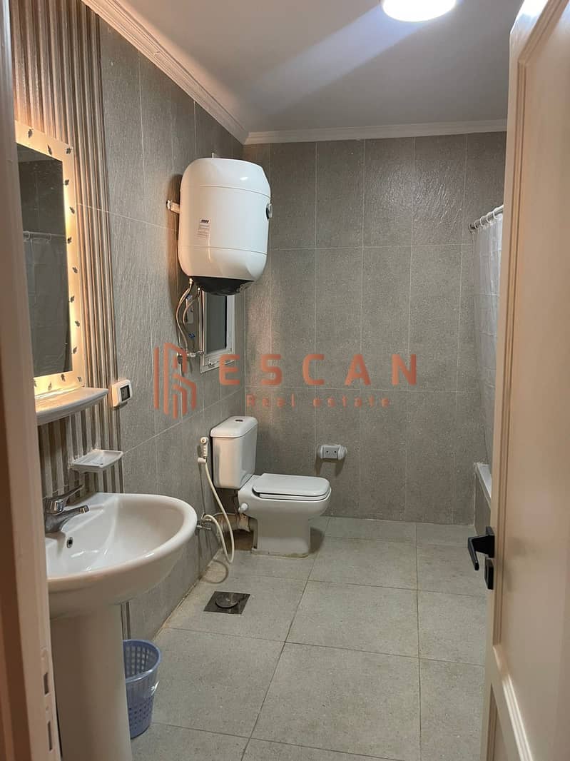 15 U561471 (4). jpeg