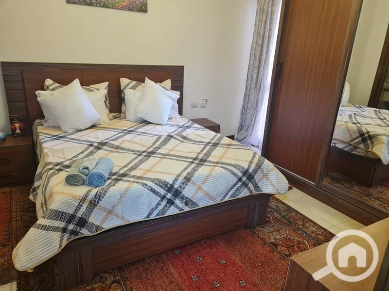 7 2787fd1f-c6de-4de3-84b7-5928f8da9696. jpg