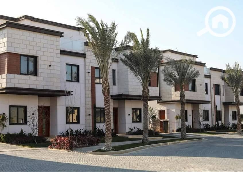 9 481275560_2622842101439994_2486424478358388981_n. jpg