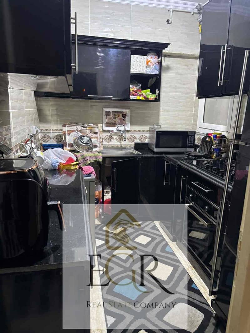 2 53c49854-2c39-45b8-973c-151df2a2d09f. jpg