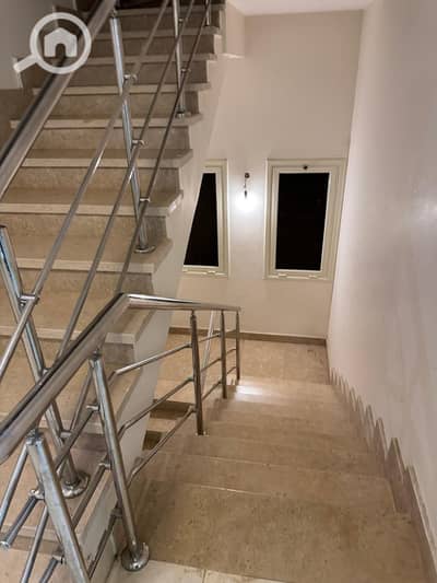 فیلا 4 غرف نوم للايجار في 6 أكتوبر، الجيزة - 1000238300. jpg