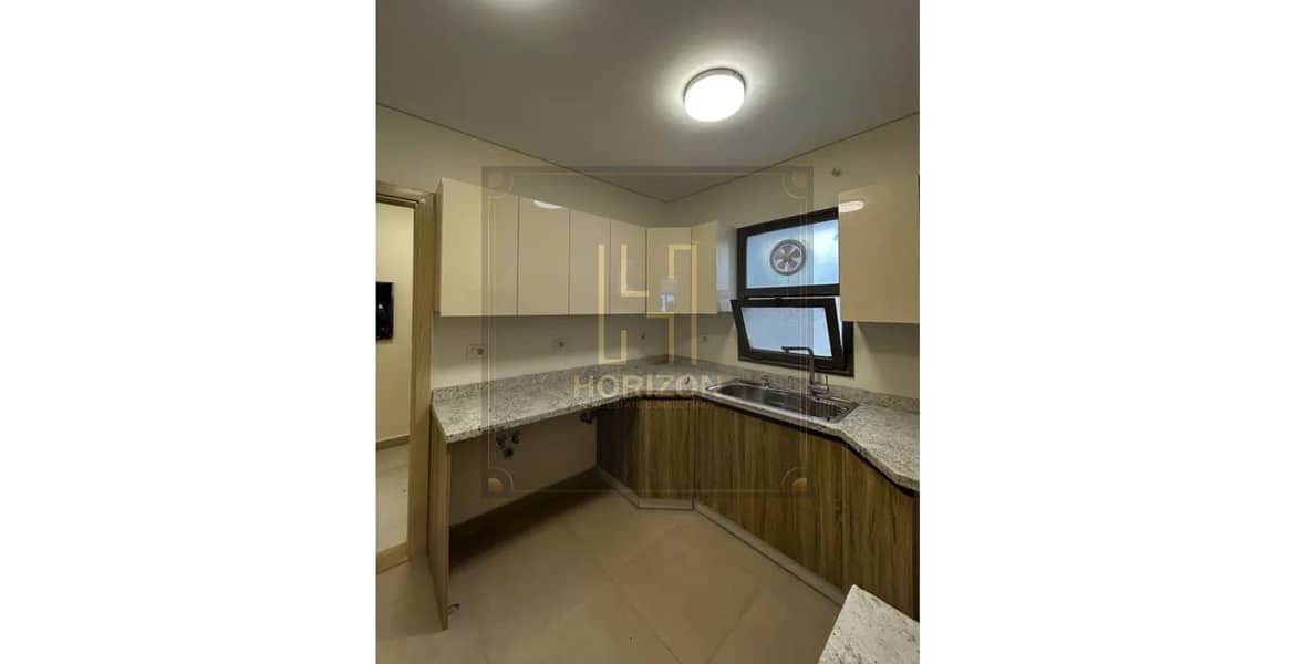 3 11bc84d7-ee3c-4d81-a38b-4e47b5f3f402. jfif. jpg