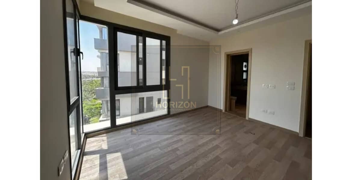 10 cdd42d27-9583-4db5-bde7-23571f58b8e3. jfif. jpg