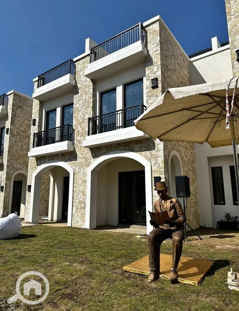 2 541155969_122125059212929424_5467906927366544023_n. jpg