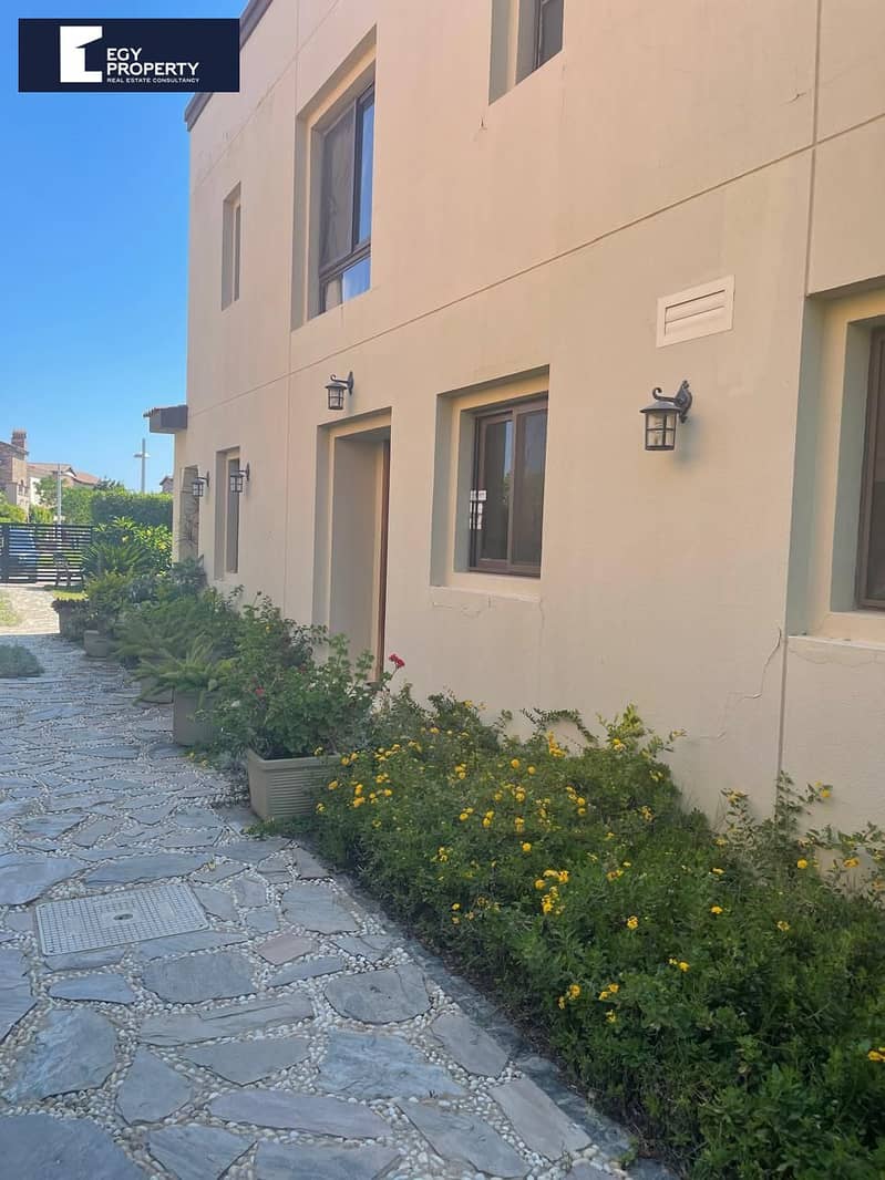 10 _files_WhatsApp Image 2025-10-16 at 1.29. 02 PM (1). jpeg