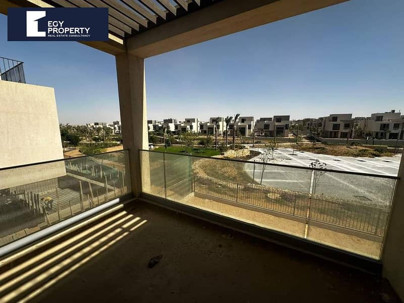 7 WhatsApp Image 2024-12-05 at 9.32. 44 PM (4). jpeg