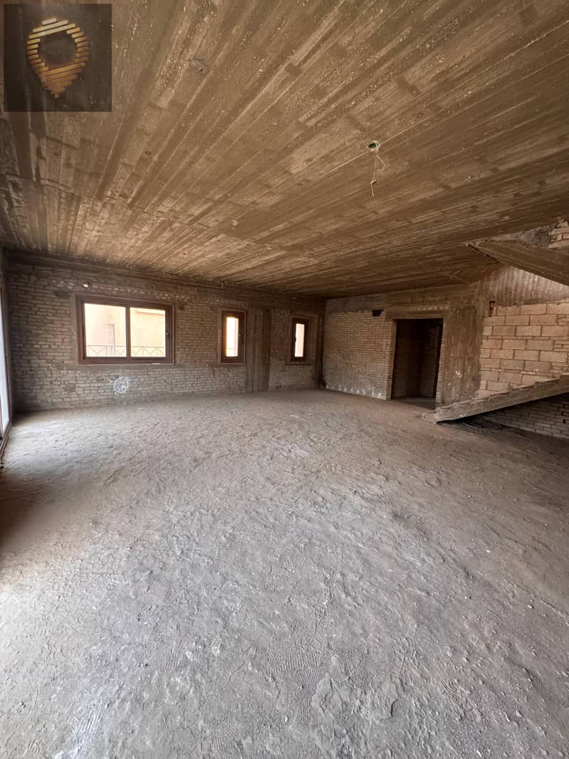 6 WhatsApp Image 2025-11-14 at 23.24. 31_005ee066. jpg